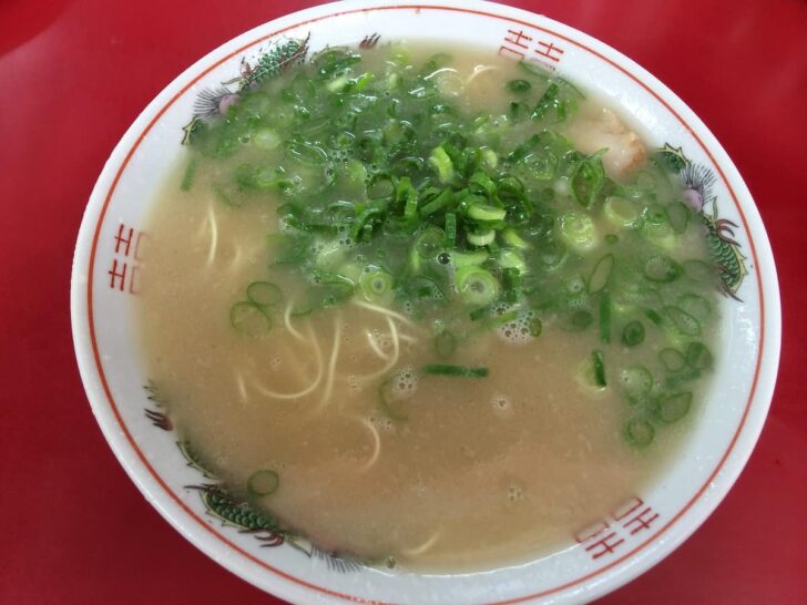 安全食堂のラーメン