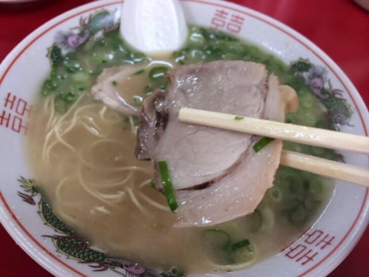 安全食堂ラーメンのチャーシュー