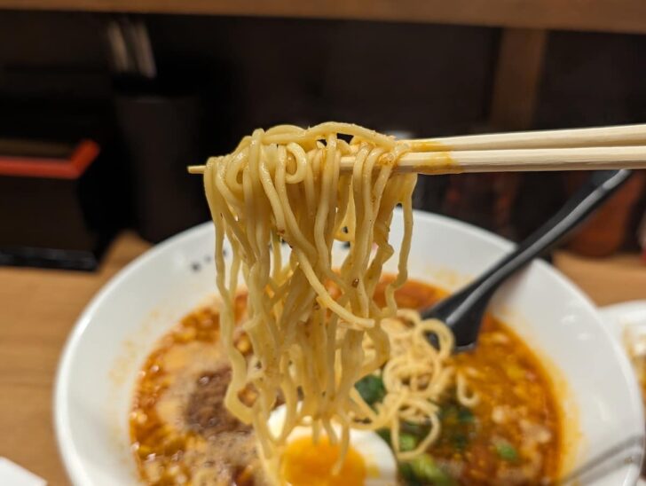 あづま屋の担々麺