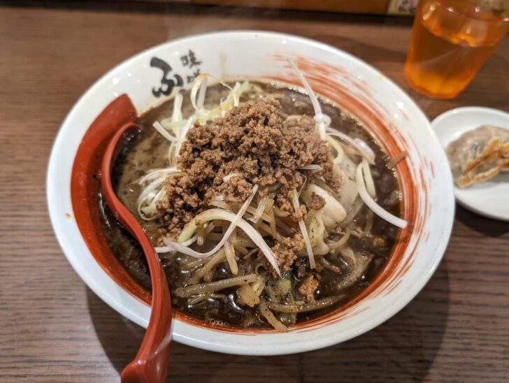 味噌蔵ふくべえの黒胡麻味噌担々麺