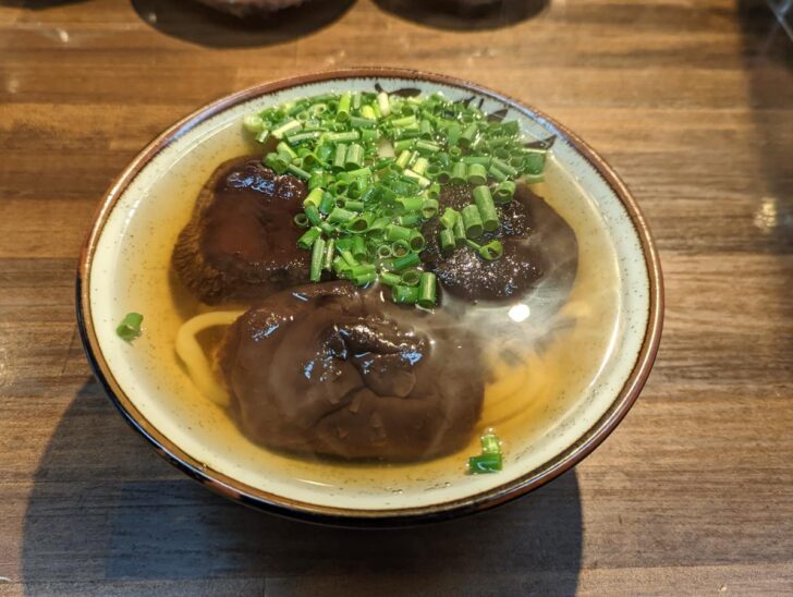 長浜うどんのしいたけうどん