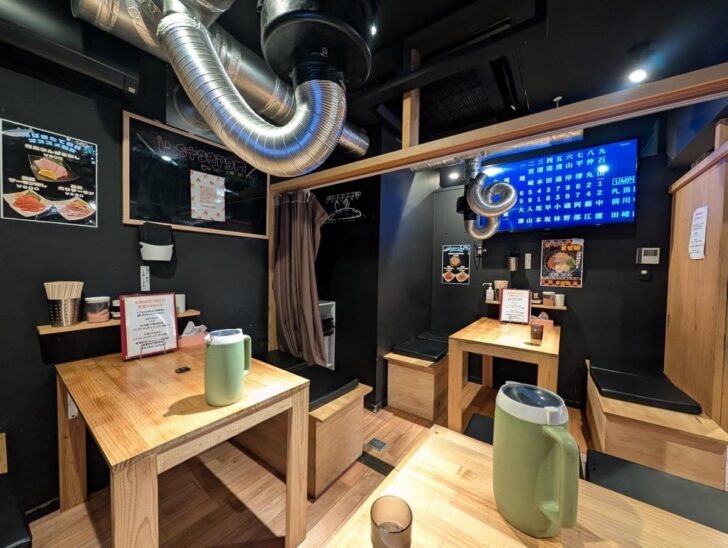 とんぱちの店内