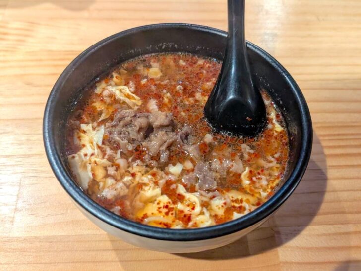 とんぱちの牛肉辛麺