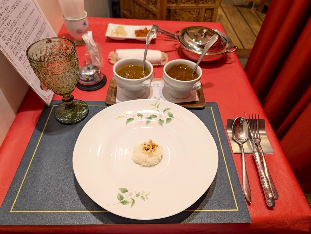 「白山舎」フランス料理がベースの絶品欧風カレー