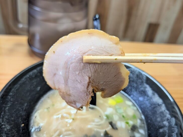 チャーシューは2枚