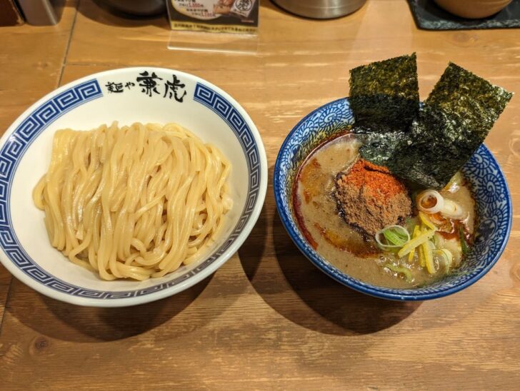 兼虎の辛つけ麺