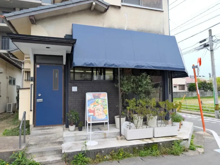 en KITCHENの外観