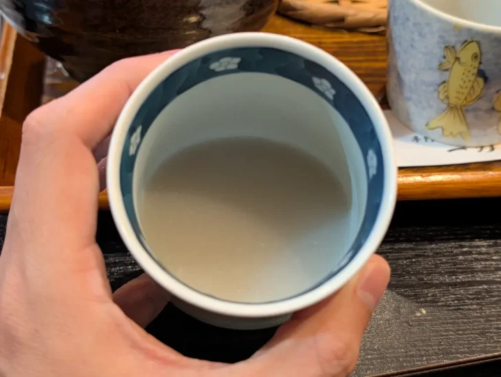 締めのそば湯はかなり濃くてとろとろ