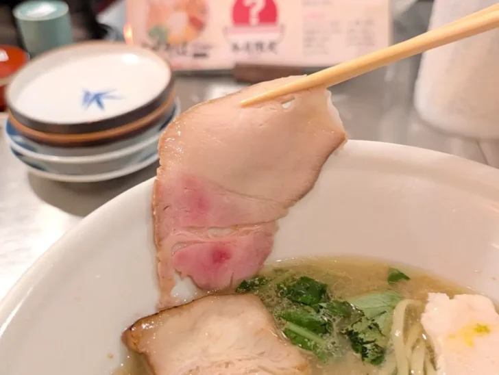 こちらは低温調理らしきチャーシュー