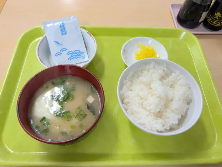 福岡市交通局内食堂の朝定食